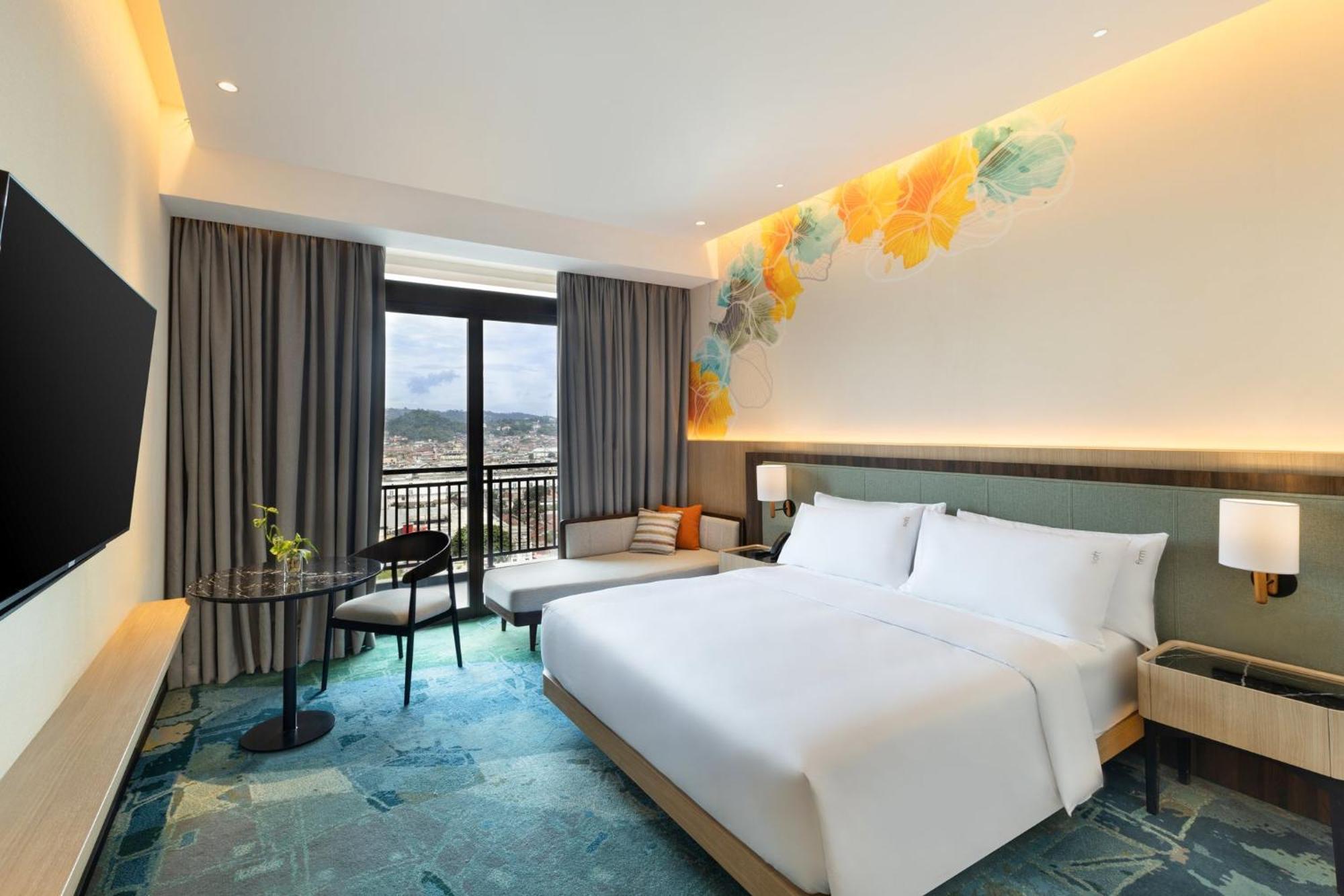 Holiday Inn Lampung Bukit Randu By Ihg 반다르 람풍 외부 사진