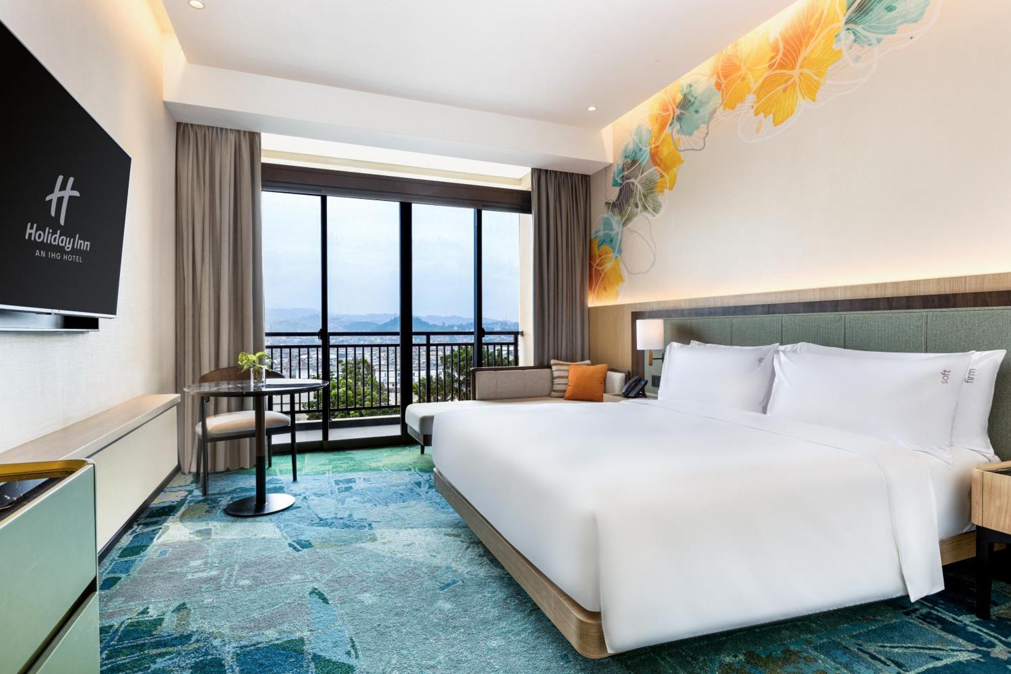 Holiday Inn Lampung Bukit Randu By Ihg 반다르 람풍 외부 사진