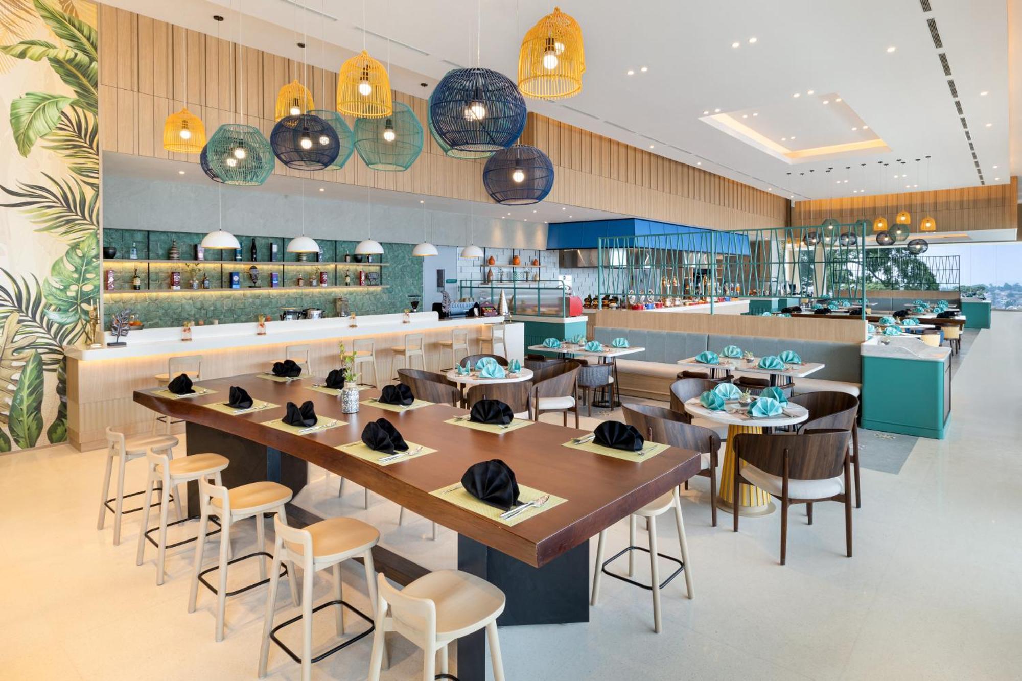 Holiday Inn Lampung Bukit Randu By Ihg 반다르 람풍 외부 사진