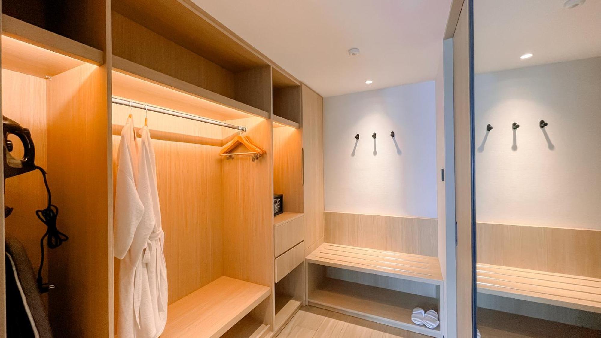 Holiday Inn Lampung Bukit Randu By Ihg 반다르 람풍 외부 사진